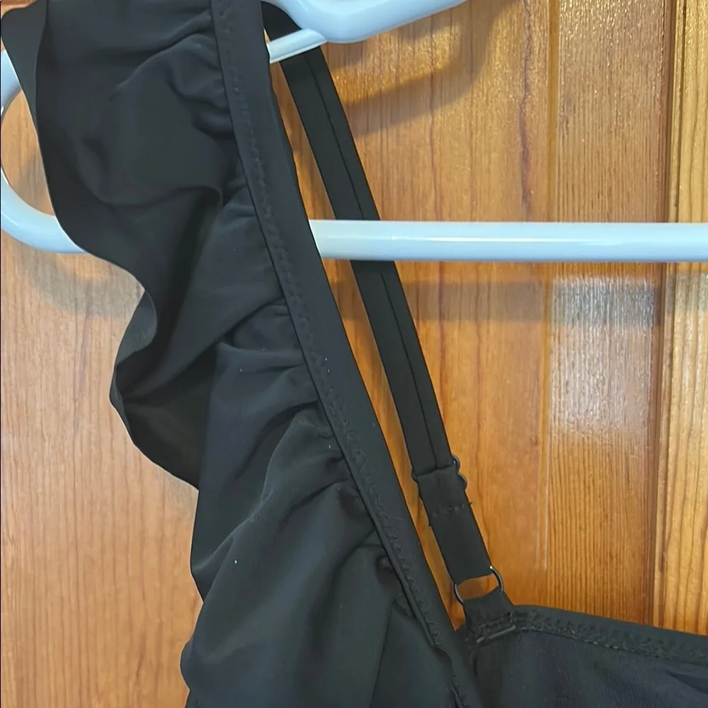 Old Navy Black Ruffle Bikini Swim Top Plus 4X NWT | Adjustable Straps